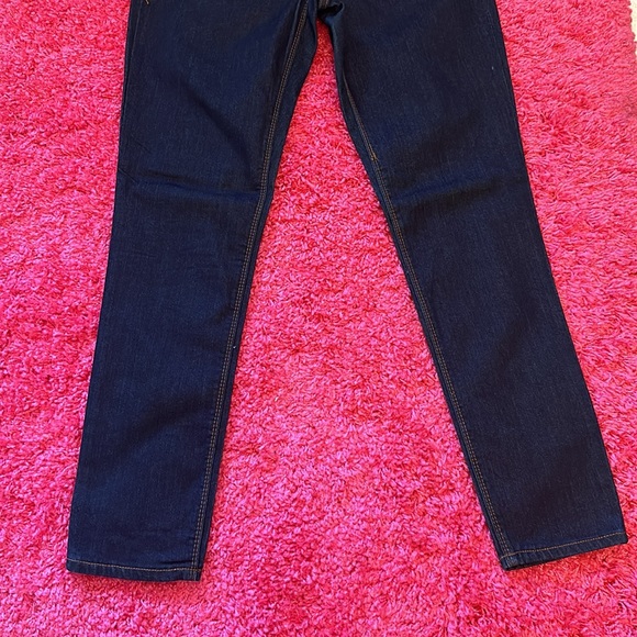 Express Jeans - Picture 2 of 7